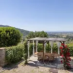 Κατάλυμα σε φάρμα San Martino Agli Ulivi *